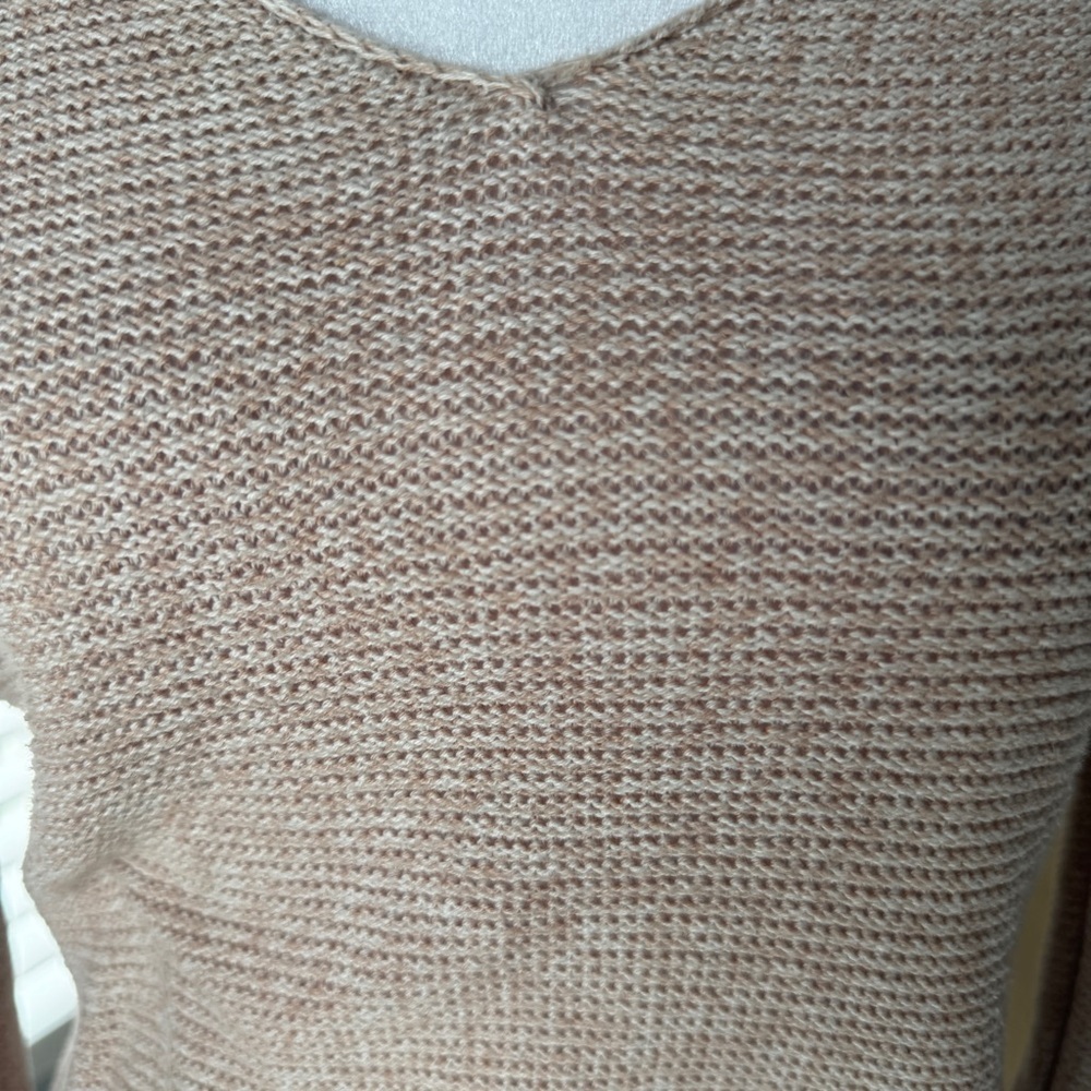 Old Navy Brown V Neck Sweater Tunic Size Small - Picture 2 of 7